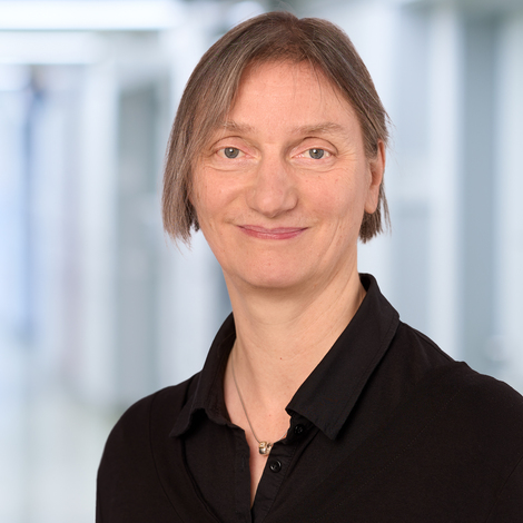 Dr. Anke Theuerkauf